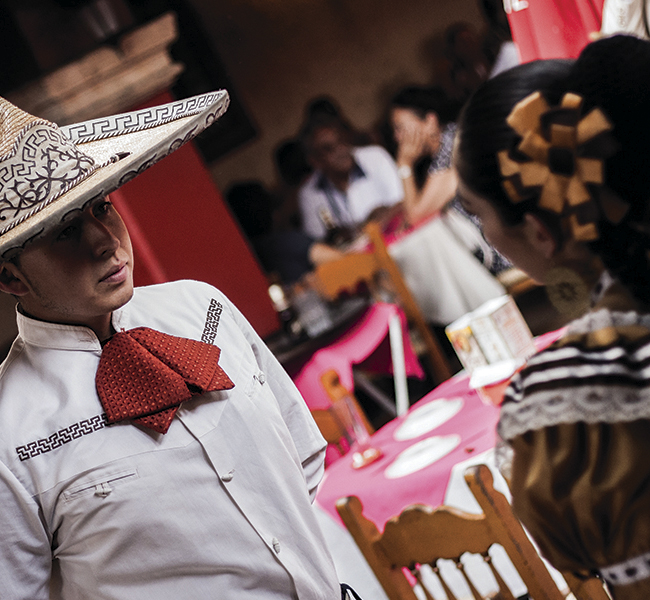 Abajeño Minerva - restaurante con mariachis