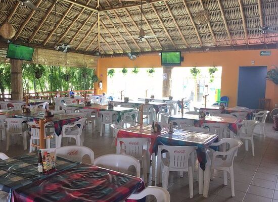 Mariscos El Sirenito - donde comer mariscos en queretaro