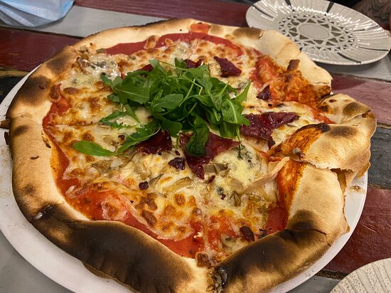 La Piccola Stanza - donde comer pizza en Gijón